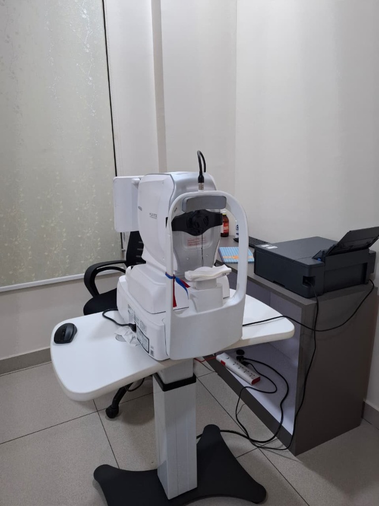 Advanced Eye Examination Machine